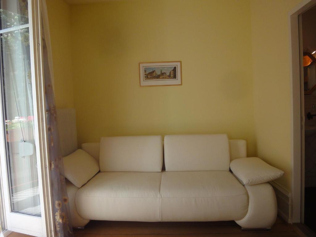 3 Camere Βασιλεία Δωμάτιο φωτογραφία